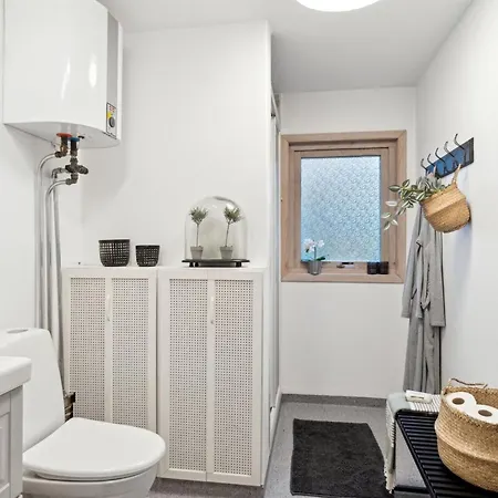 Lavrens - 300m From The Sea By Interhome בית נופש