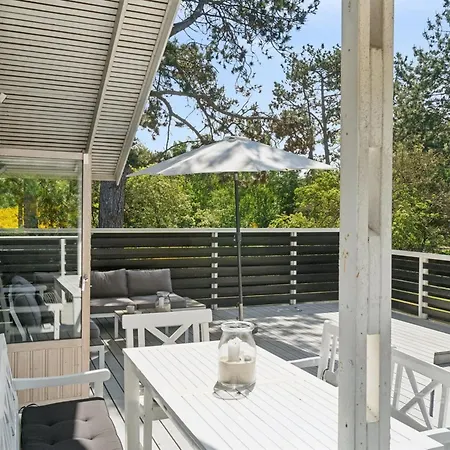 Lavrens - 300m From The Sea By Interhome *